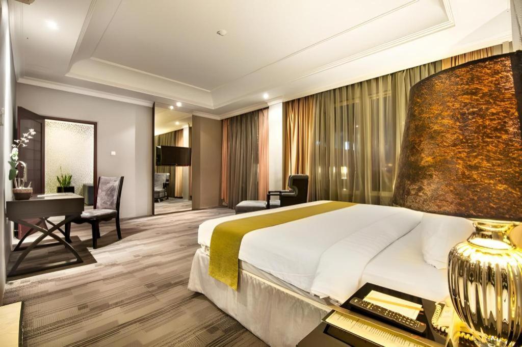The Mirah Hotel 보고르 외부 사진